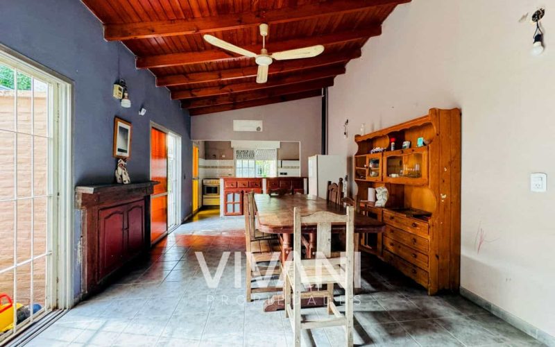 06bfa311dc4b3a3fe1ce328b02308b5b