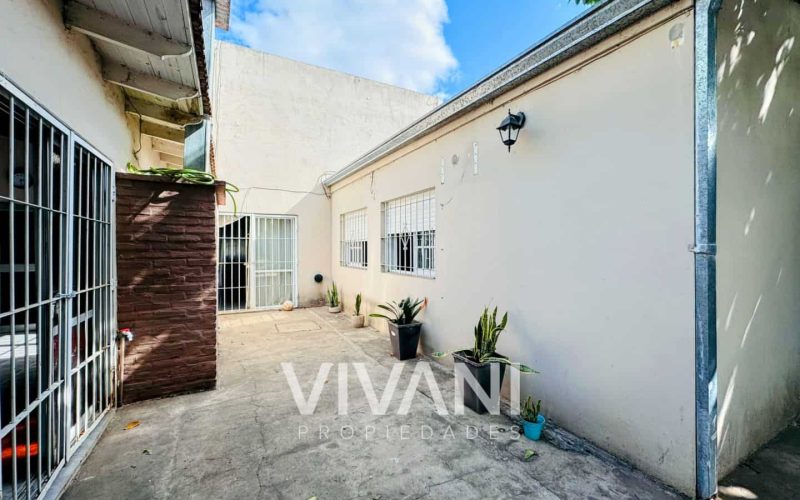 ad102075e4ff9253c217a5b1a212e669